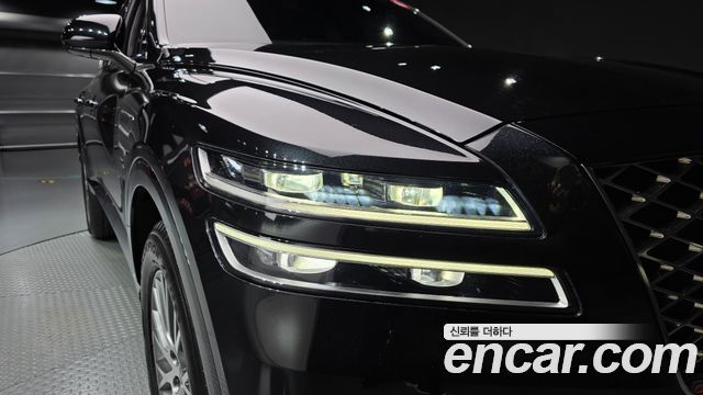 Genesis GV80 2023 — photo 8