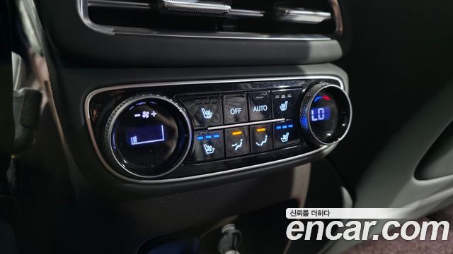 Genesis GV80 2023 — photo 29