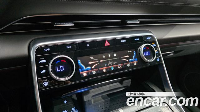 Genesis GV80 2023 — photo 30
