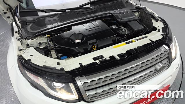 Land Rover Range Rover Evoque 2017 — photo 6