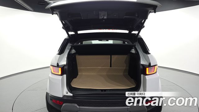 Land Rover Range Rover Evoque 2017 — photo 26