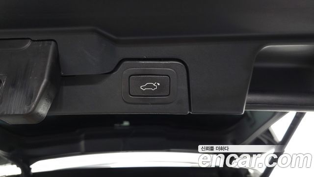 Land Rover Range Rover Evoque 2017 — photo 27
