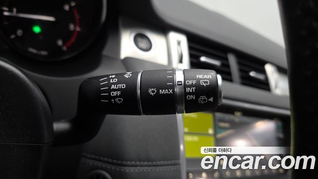 Land Rover Range Rover Evoque 2017 — photo 31