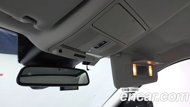 Land Rover Range Rover Evoque 2017 — photo 32