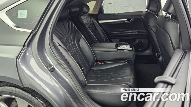 Genesis G80 2021 — photo 17