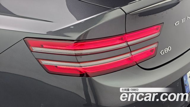 Genesis G80 2021 — photo 9