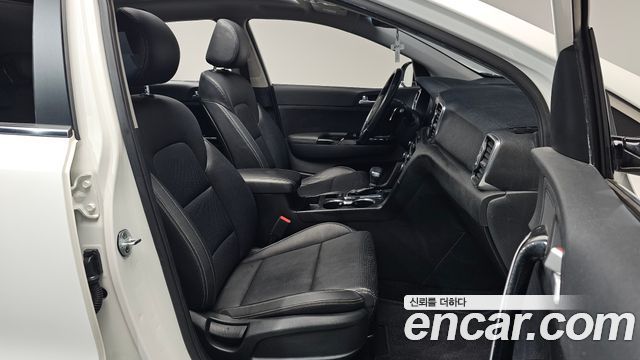 Kia Sportage 2016 — photo 16