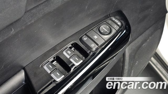 Kia Sportage 2016 — photo 28