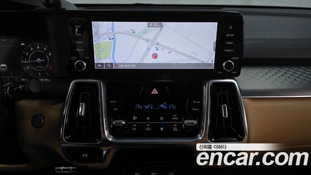 Kia Sorento 2023 — photo 19