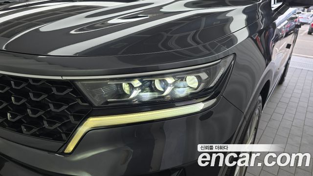 Kia Sorento 2023 — photo 8