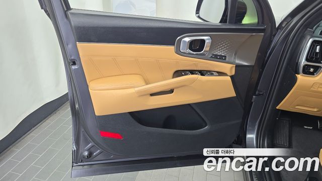 Kia Sorento 2023 — photo 14