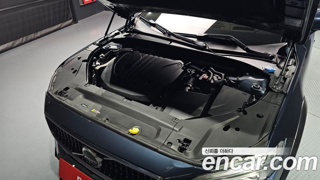 Volvo V90 2021 — photo 6