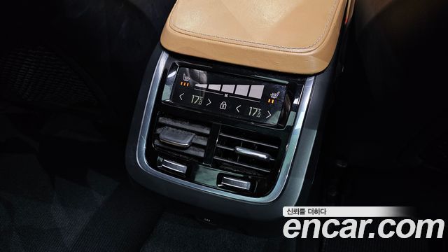 Volvo V90 2021 — photo 36