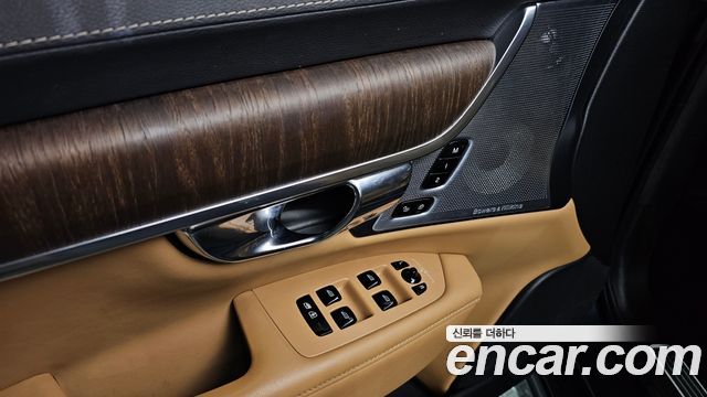 Volvo V90 2021 — photo 37