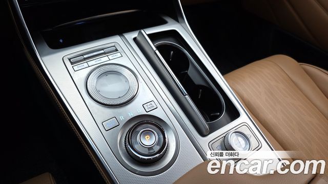 Genesis GV80 2022 — photo 12