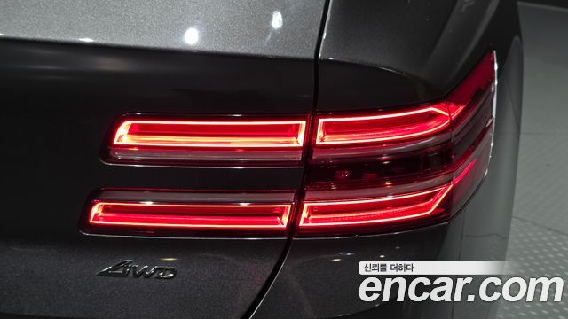 Genesis GV80 2022 — photo 9