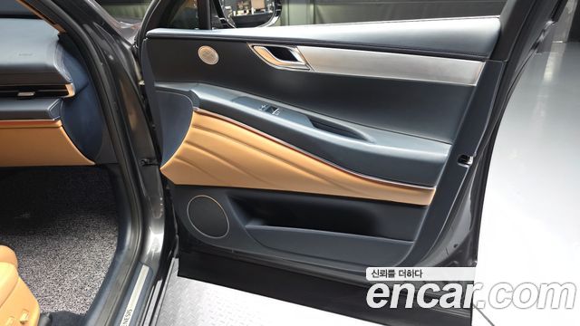 Genesis GV80 2022 — photo 14