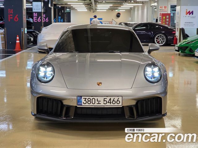 Porsche 911 2026 — photo 2