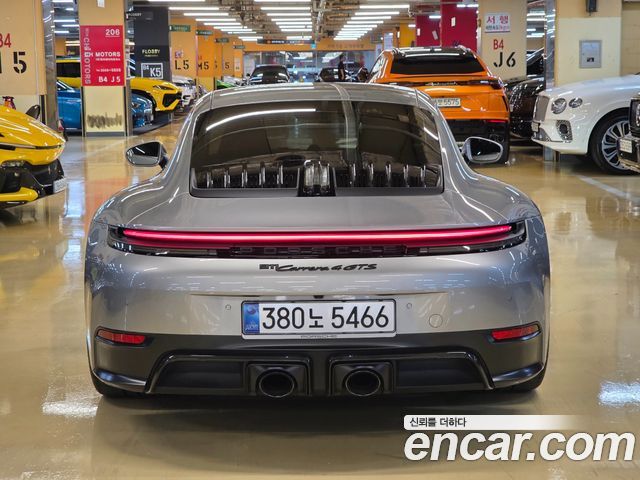 Porsche 911 2026 — photo 3