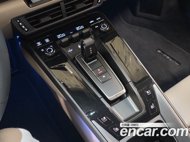 Porsche 911 2026 — photo 15