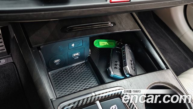 Kia K8 2023 — photo 30