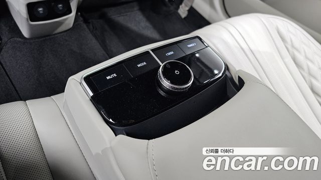Kia K8 2023 — photo 33