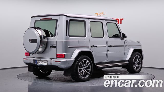 Mercedes-Benz G-Class 2025 — photo 2