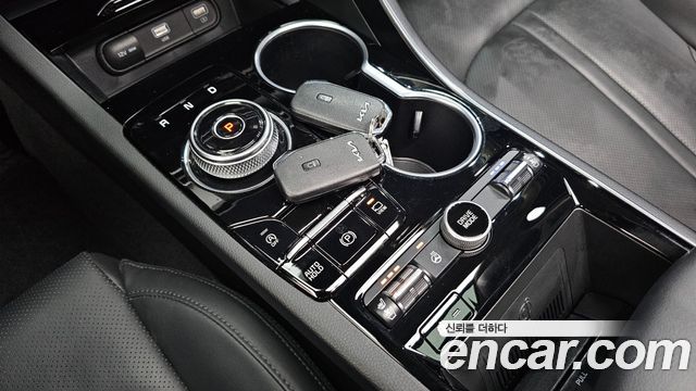 Kia K5 2022 — photo 12
