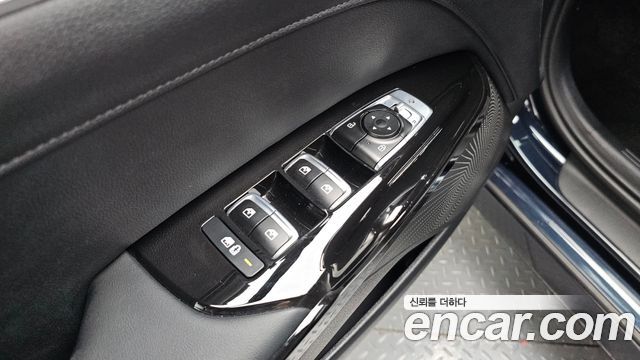 Kia K5 2022 — photo 26