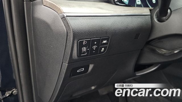 Kia K5 2022 — photo 31