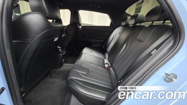 Hyundai AVANTE 2024 — photo 18