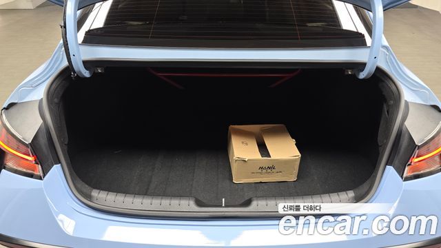Hyundai AVANTE 2024 — photo 22