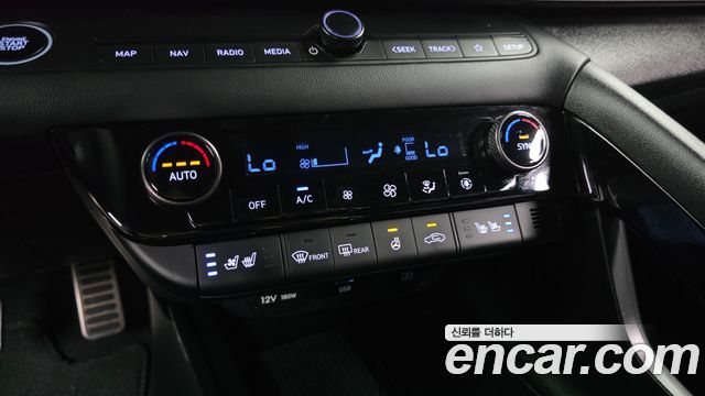 Hyundai AVANTE 2024 — photo 29