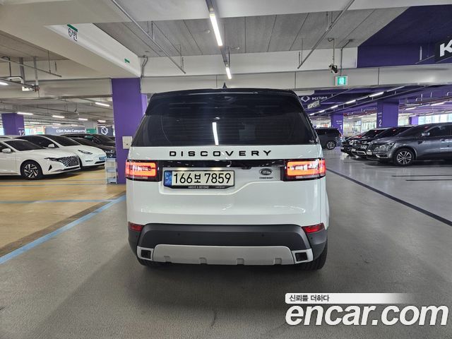 Land Rover Discovery 2020 — photo 5