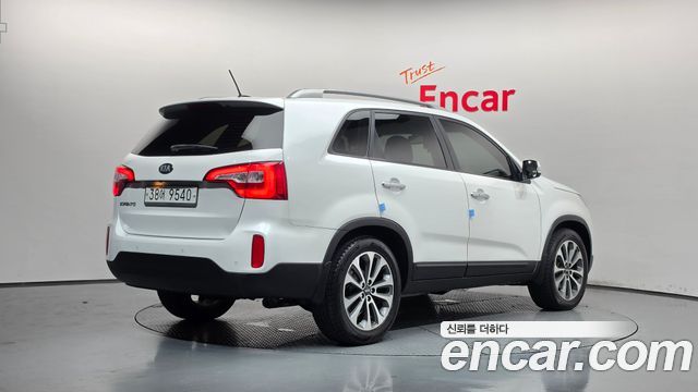 Kia Sorento 2013 — photo 2