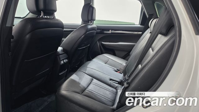 Kia Sorento 2013 — photo 17
