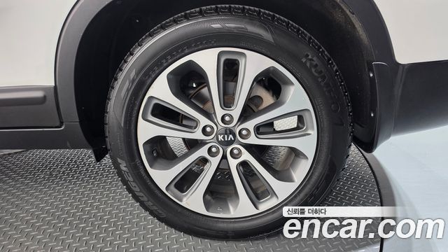 Kia Sorento 2013 — photo 7