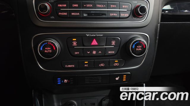 Kia Sorento 2013 — photo 32