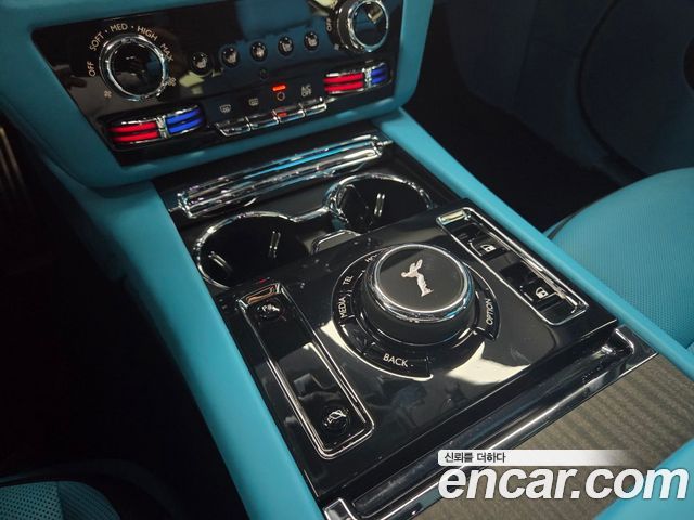 Rolls-Royce Spectre 2024 — photo 9