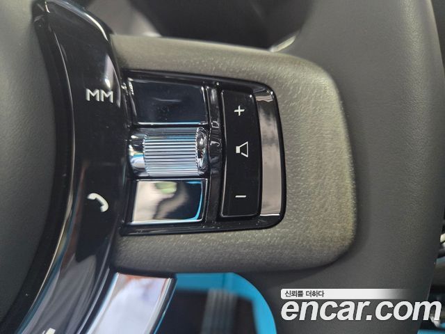 Rolls-Royce Spectre 2024 — photo 14
