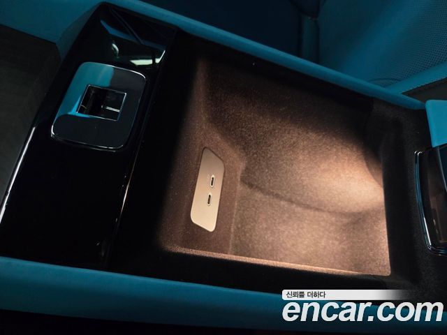 Rolls-Royce Spectre 2024 — photo 15