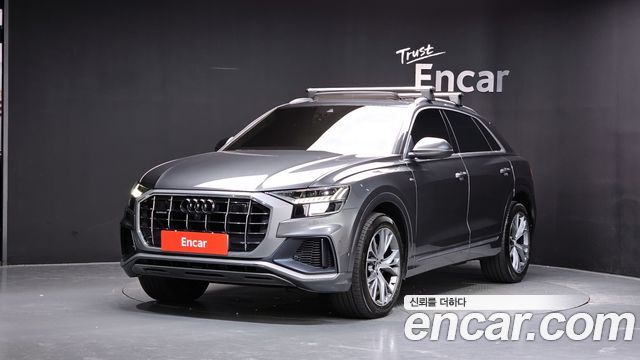 Audi Q8 2021 — photo 1