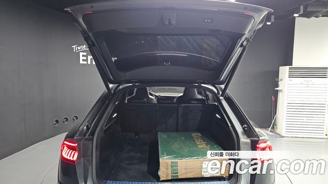 Audi Q8 2021 — photo 20