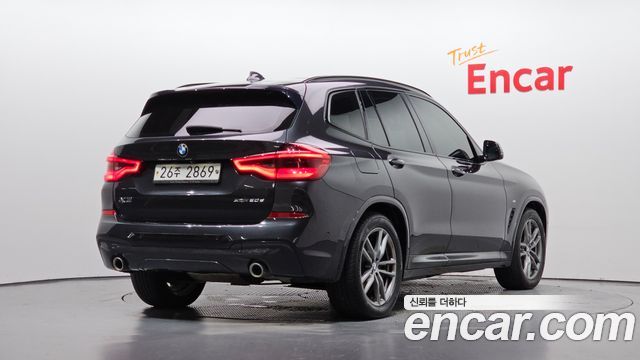 BMW X3 2019 — photo 2