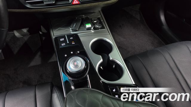Kia K8 2023 — photo 12