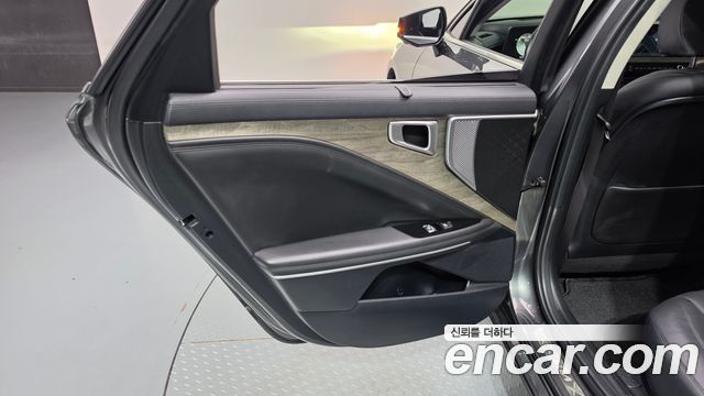 Kia K8 2023 — photo 15
