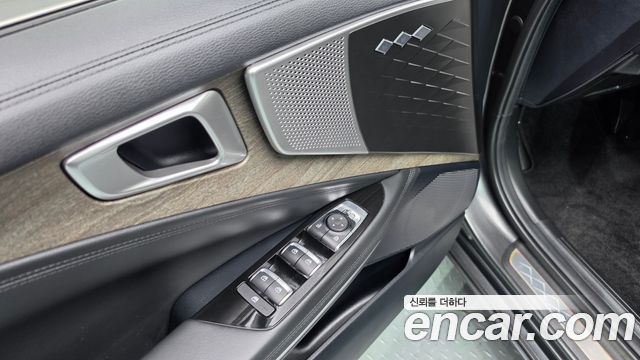Kia K8 2023 — photo 28
