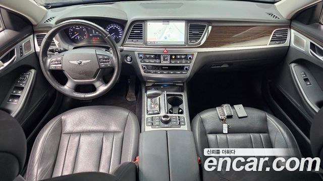 Genesis G80 2019 — photo 10