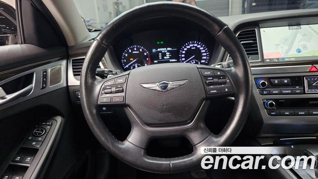 Genesis G80 2019 — photo 20