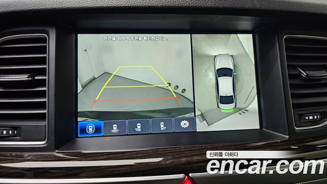 Genesis G80 2019 — photo 21